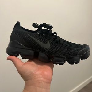 Nike Women’s Air Vapormax Flyknit 3